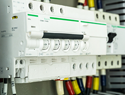 Habilitations Electriques B1, B2, B2V, BR, BE, BC, H0